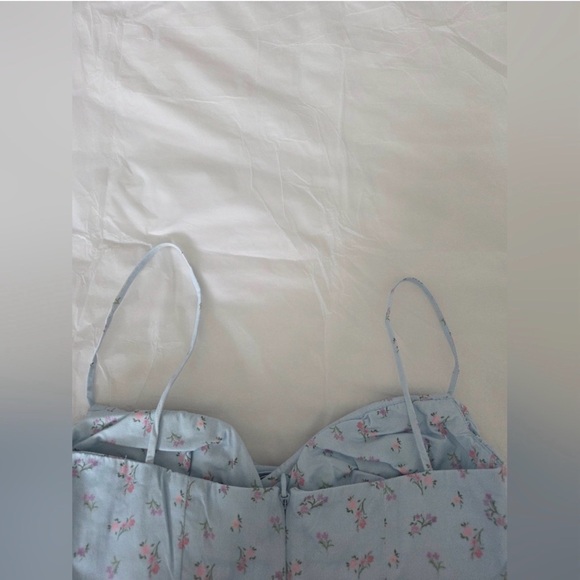 House of CB Light Blue Floral “ Carina” dress - Picture 9 of 10